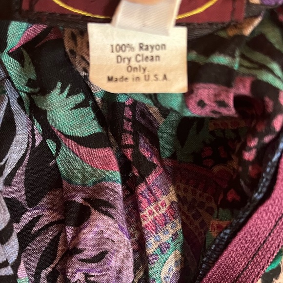 Vintage 90s Paisley and Roses Print Pleated Skirt by Saddle Club - Picture 11 of 11